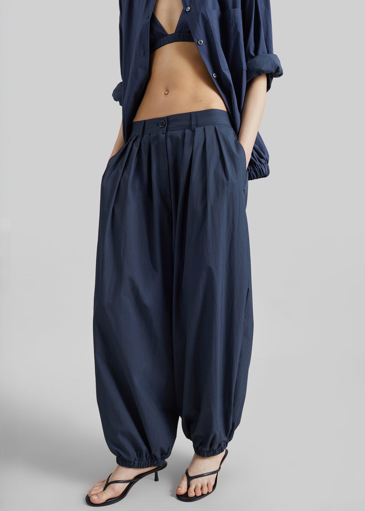Vannes Balloon Pants - Navy – view 2 of 10