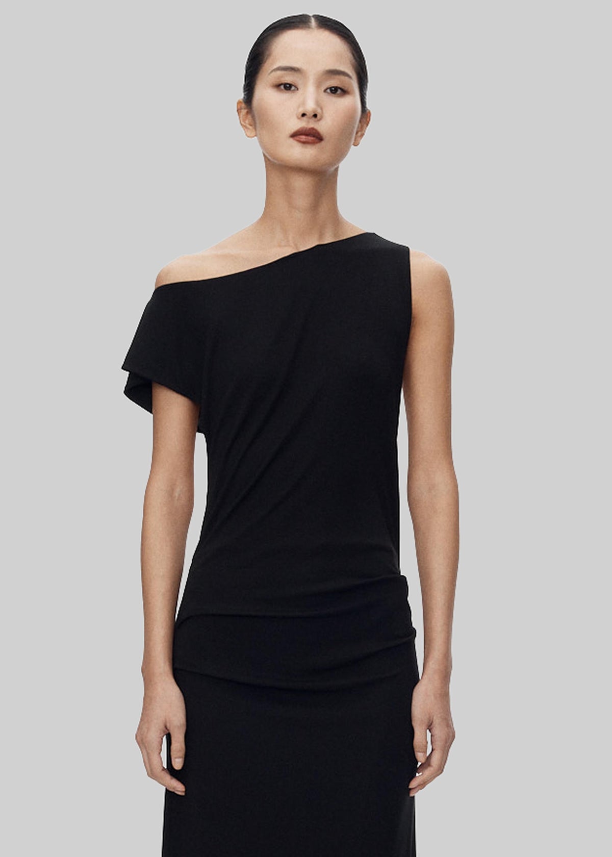 Varena Twisted Cut-Out Maxi Dress - Black – view 4 of 8