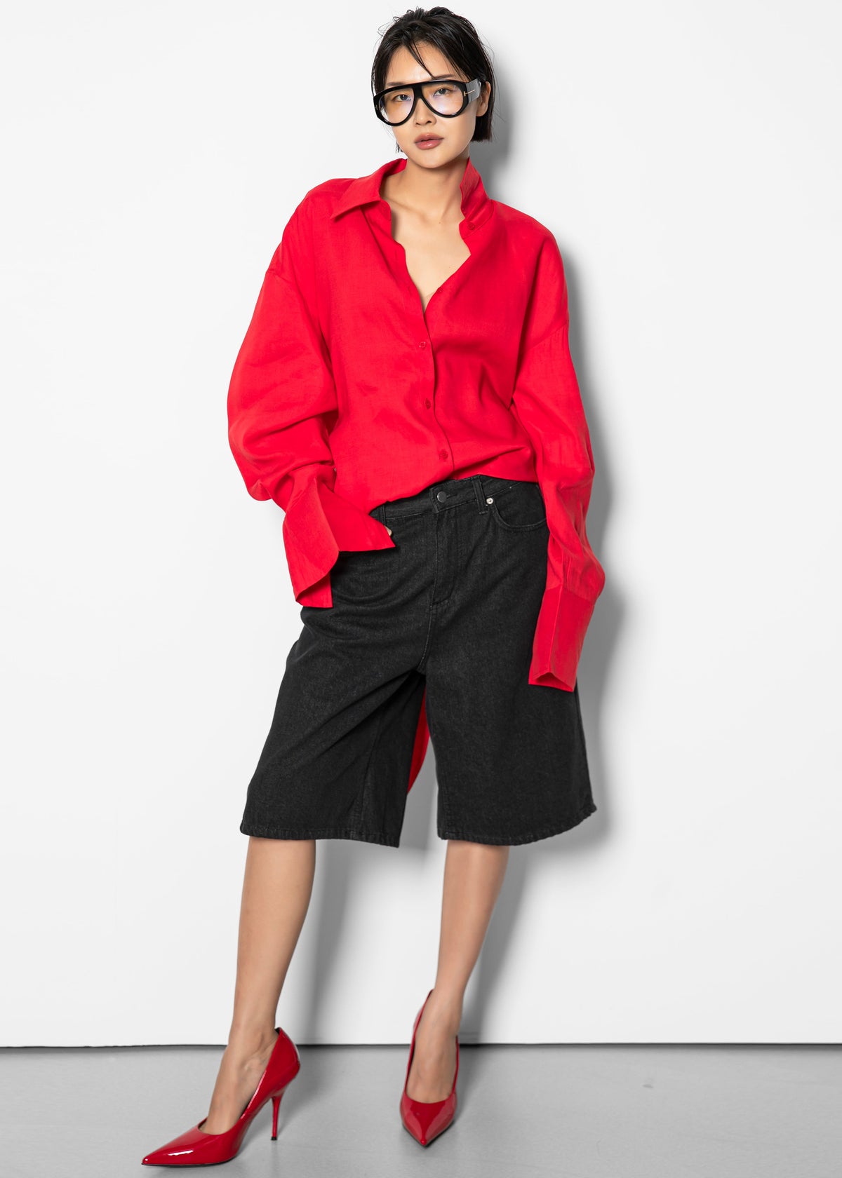 Velia Cut-Out Back Shirt - Red – view 3 of 11