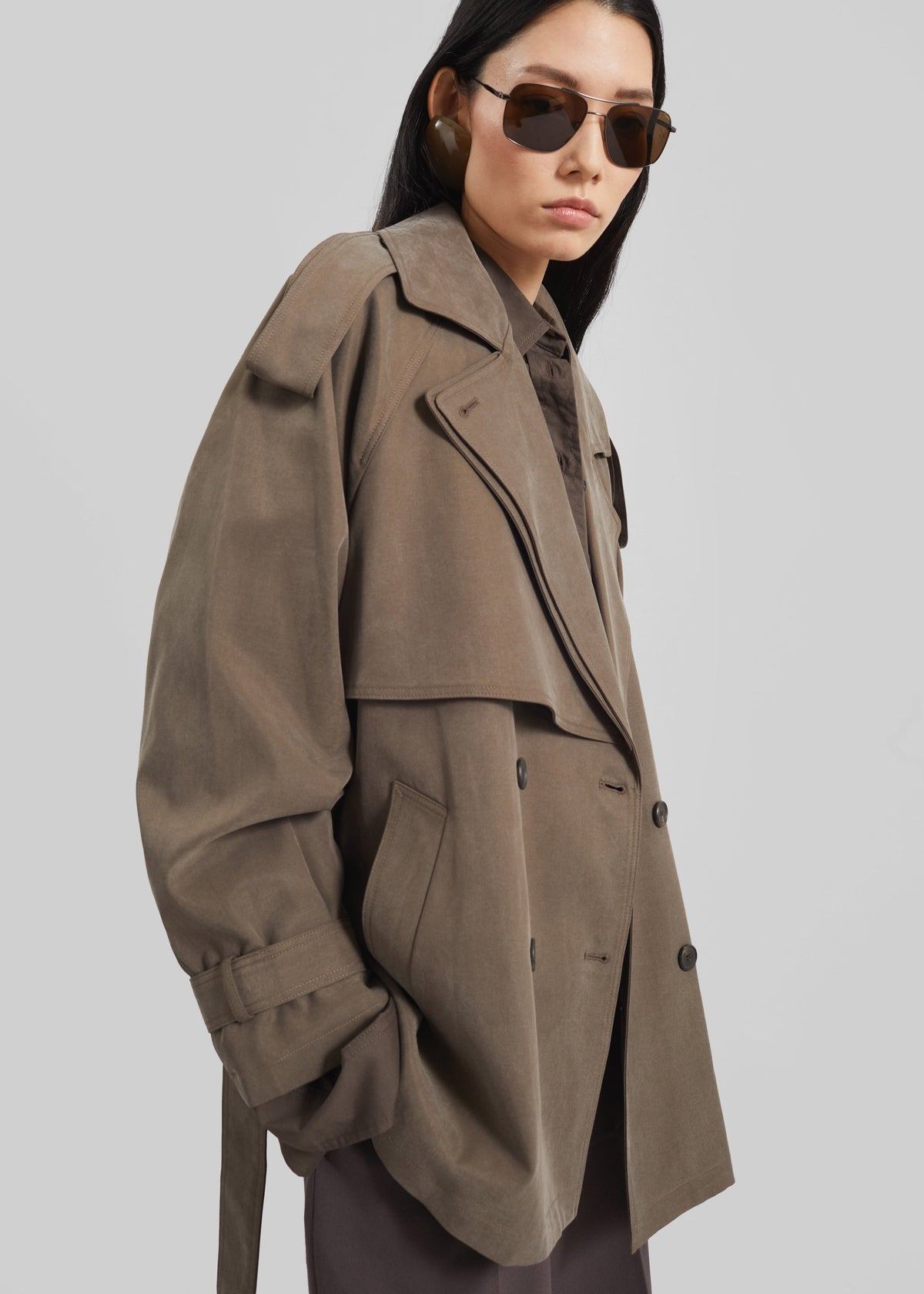 Vesoul Short Trench - Brown – view 6 of 8