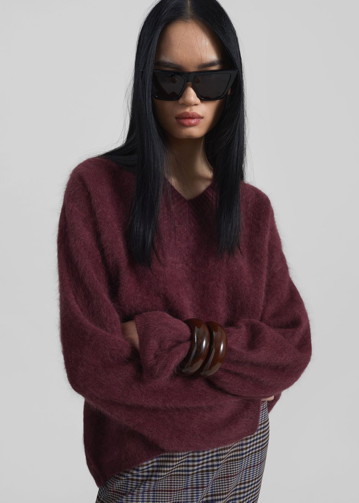 Vilhena Wool Fuzzy V-Neck Sweater - Burgundy – view 11 of 13
