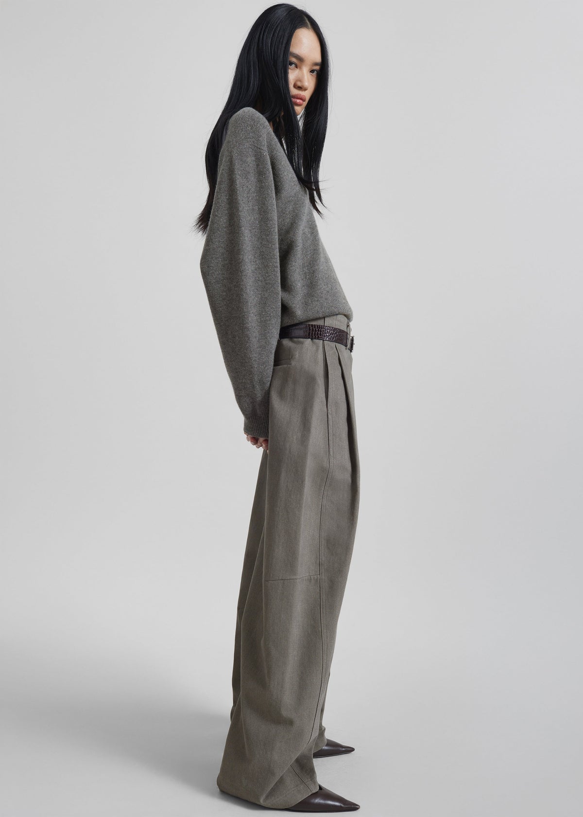 Vora Barrel Leg Pants - Grey – view 4 of 9