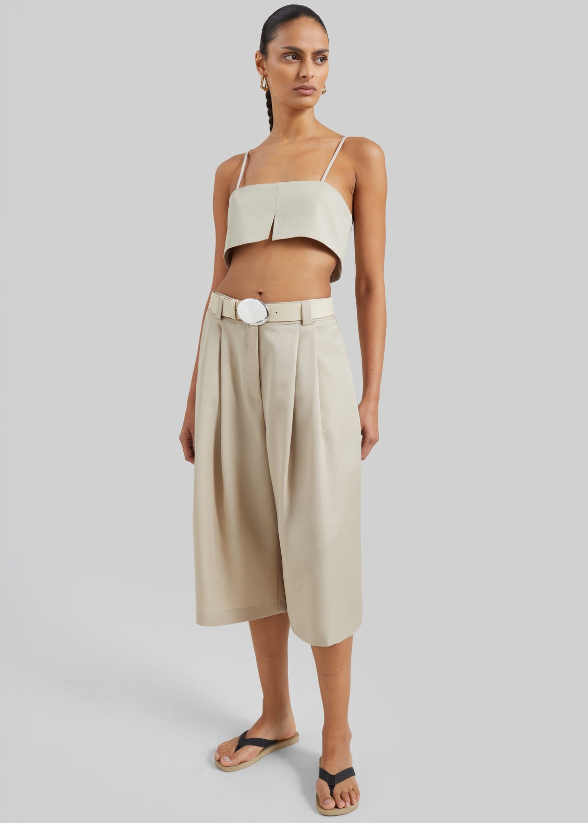 Vorey Pleated Bermuda Shorts - Beige – view 6 of 9