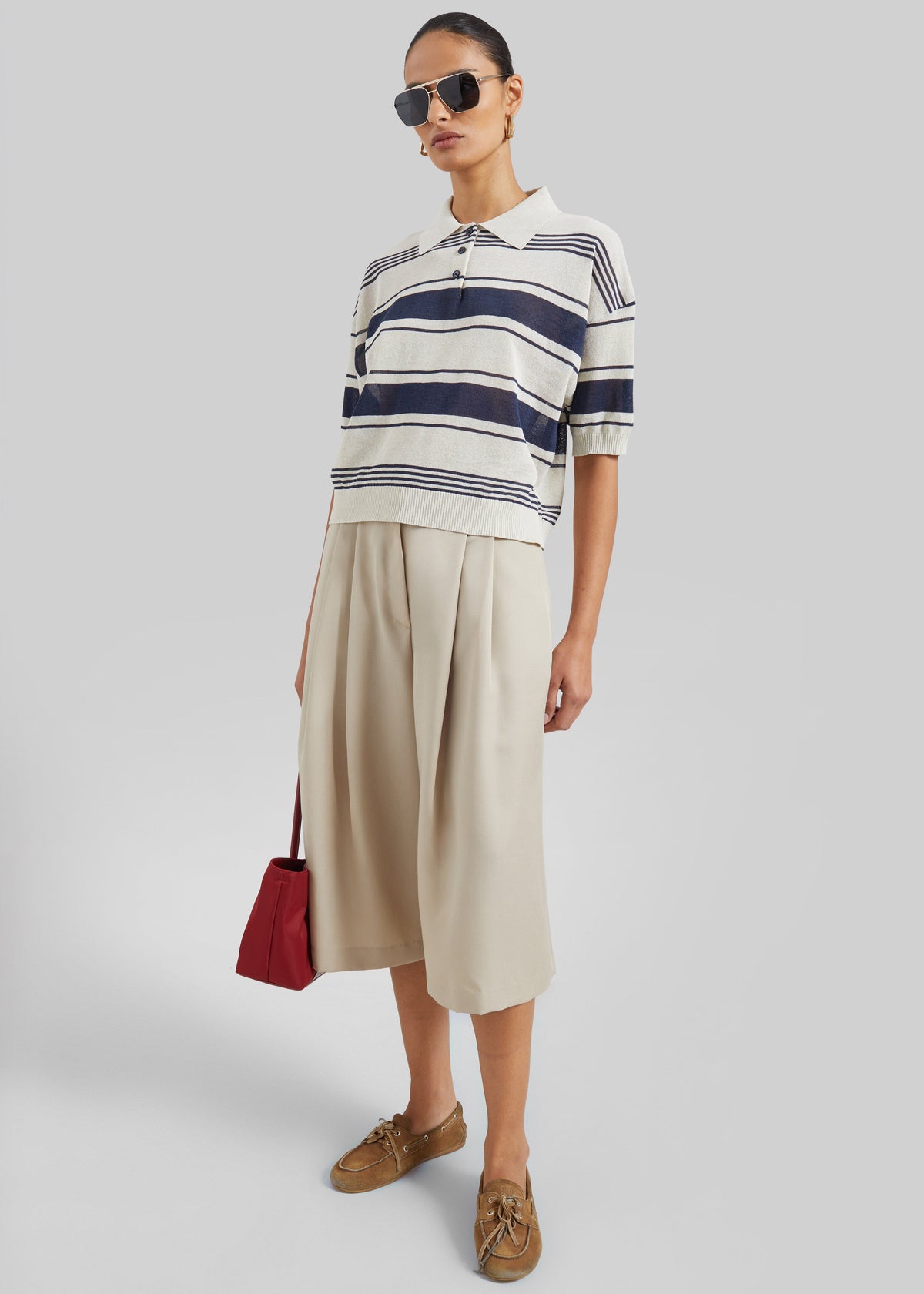 Vorey Pleated Bermuda Shorts - Beige – view 5 of 9