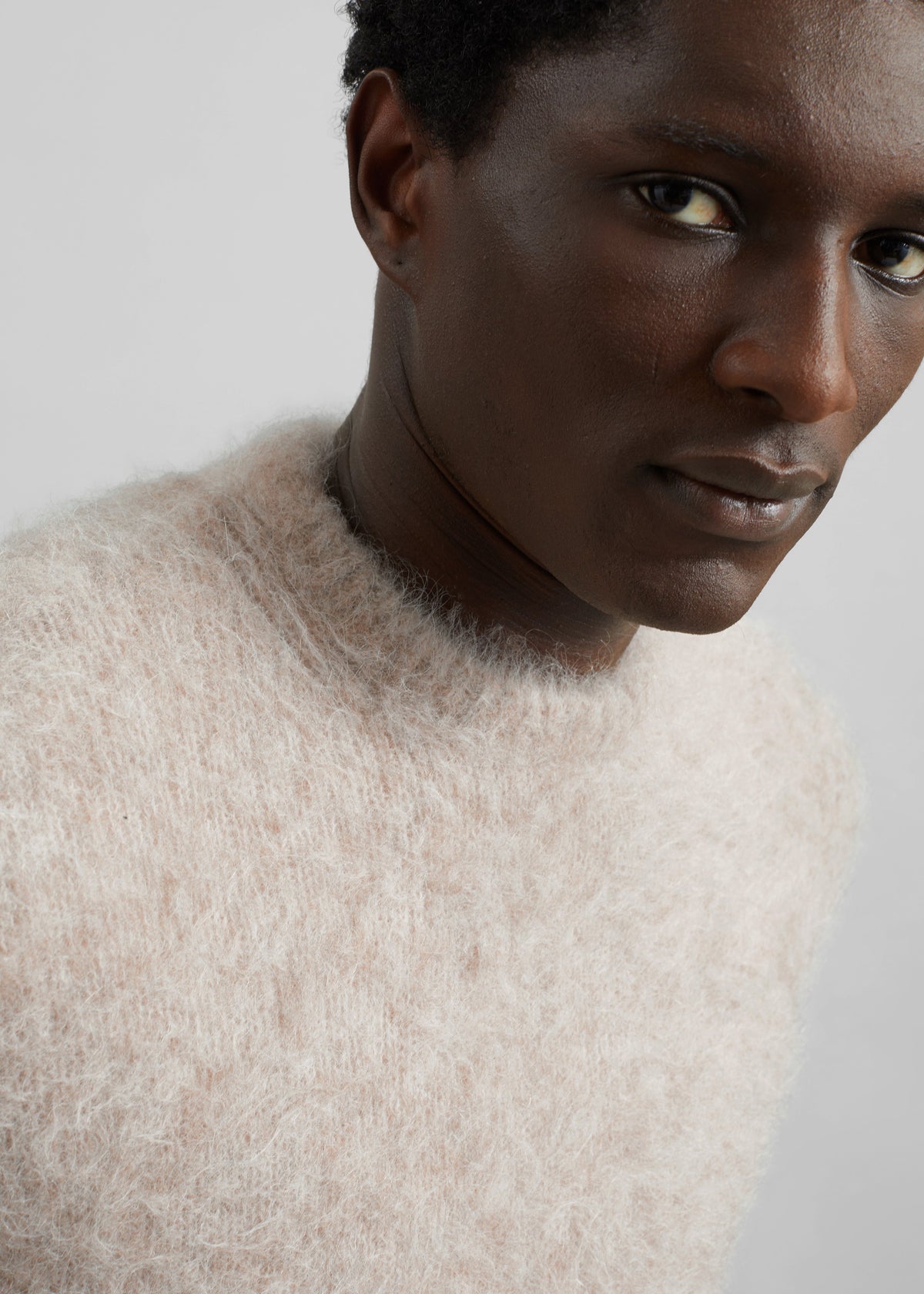 [gender-male] – view 7 of 9