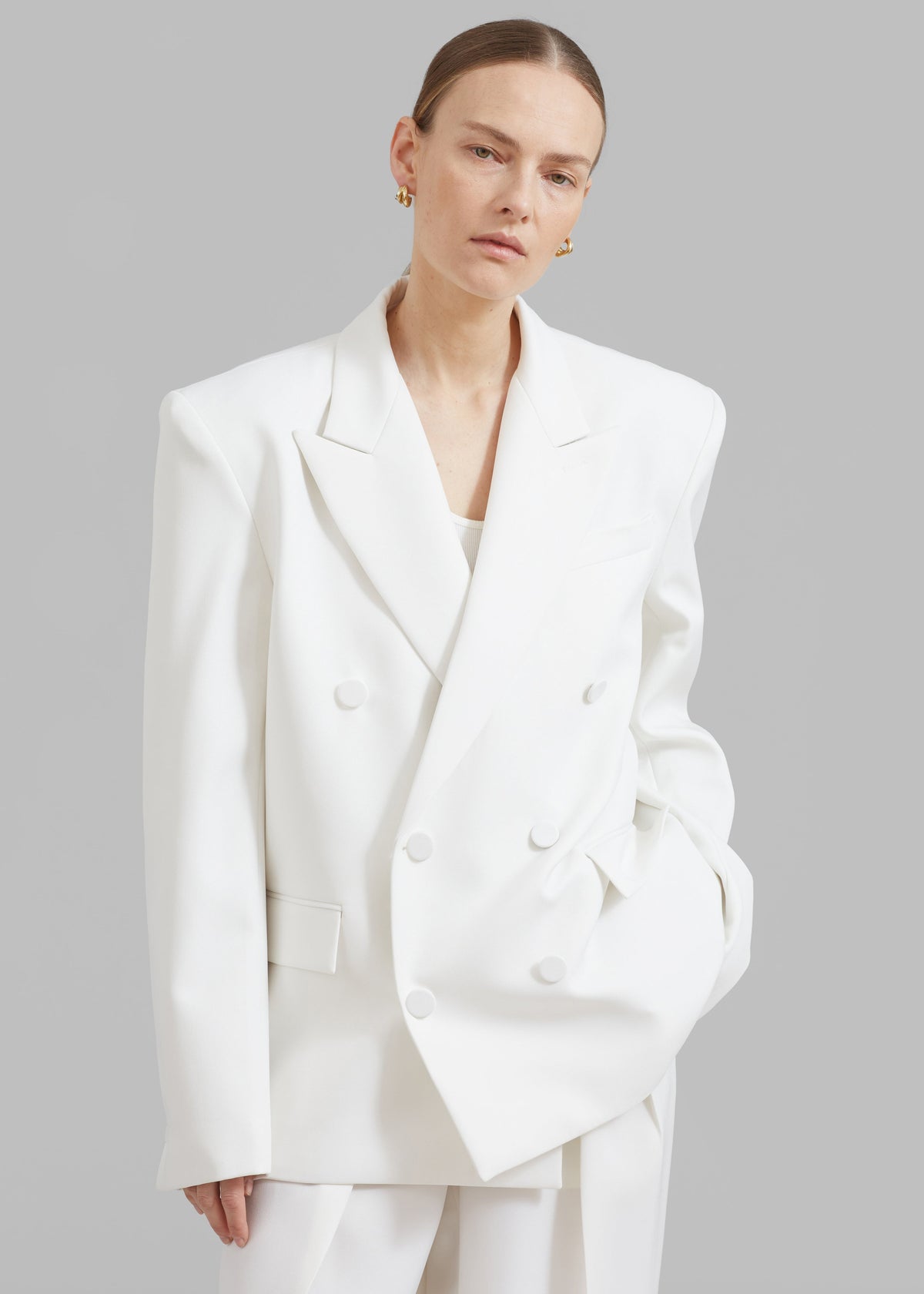 Zia Covered Buttons Blazer - White – view 3 of 12