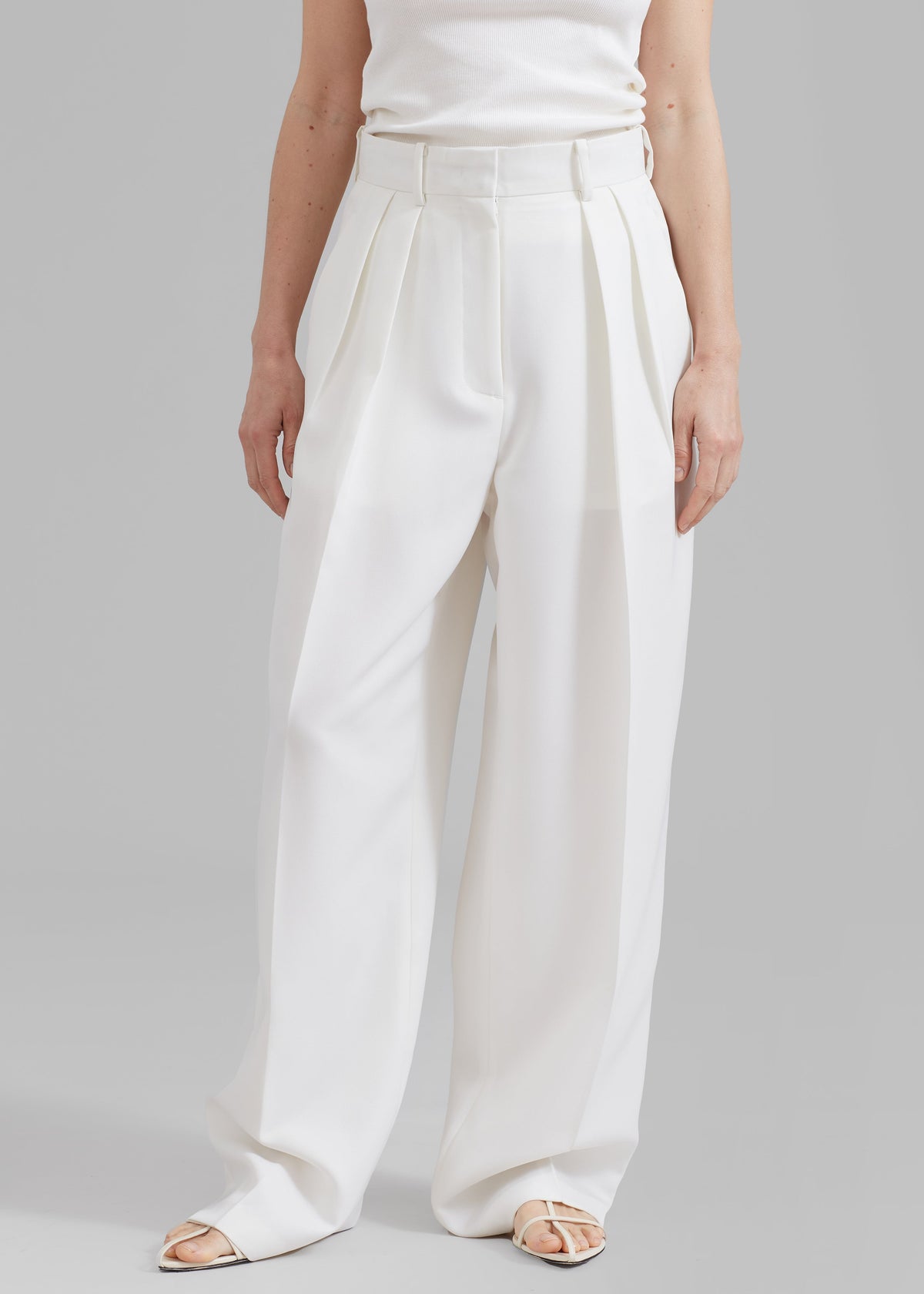 Zia Pintuck Trousers - White – view 2 of 7